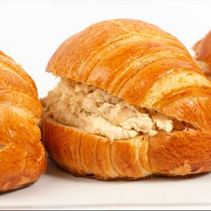 Croissant Con Pollo