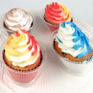 Cupcake de Vainilla Con Crema Chantilly - Image 3